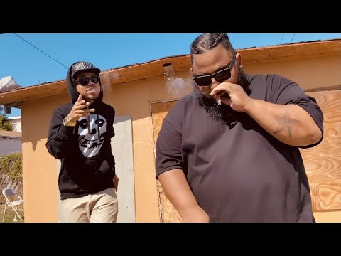 MoonieRed - Paper Planes feat. High Sunday (Official Music Video)