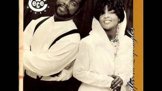 Bebe &amp; Cece Winans - Addictive Love