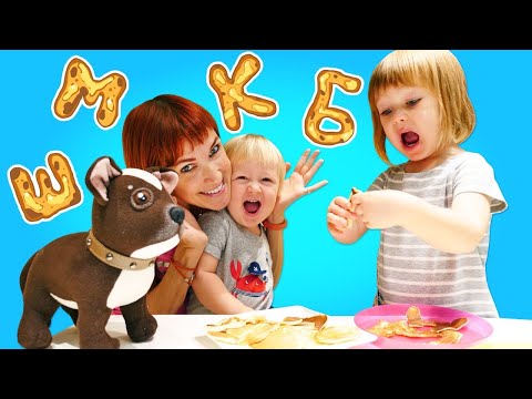 Бьянка, Карл и мама Маша Капуки готовят блинчики! Видео рецепты для детей в шоу Привет, Бьянка