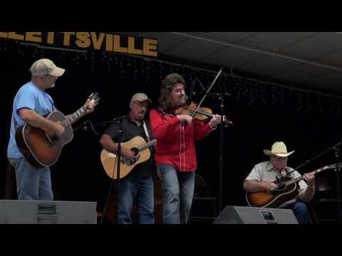 2017-04-22 Wayne Massengale plays San Antonio Rose - 2017 Hallettsville Fiddle Contest