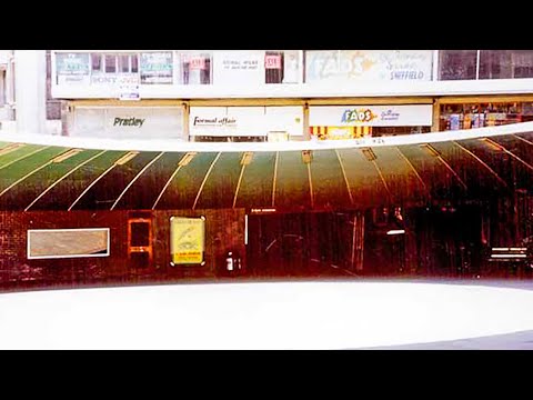 THE HOLE IN THE ROAD SHEFFIELD - Sheffield's most famous landmark