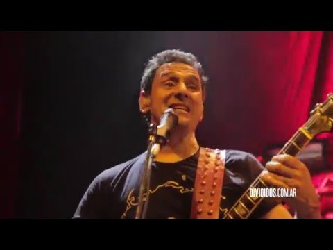 DIVIDIDOS - "Sucio y desprolijo" -Teatro Flores 2015