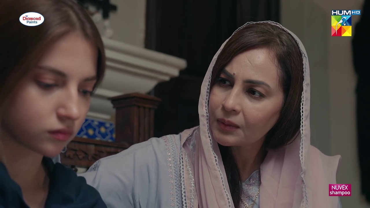 Baap Ke Jane Ka Hurmat Par Kya Asar Huwa...? #Hurmat - ft. Dananeer Mobeen - HUM TV