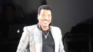 Lionel Richie Live 2017 Stuck On You / Dancing On The Ceiling at Hollywood Bowl