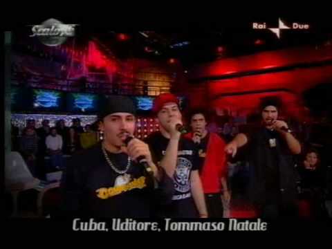 COMBOMASTAS "'U TAGGHIAMU 'STU PALLUNI...?!" LIVE SCALO 76--RAI2