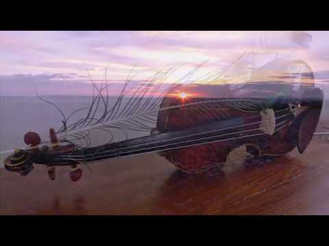 Kvetový sneh - Páslo dievča pávy