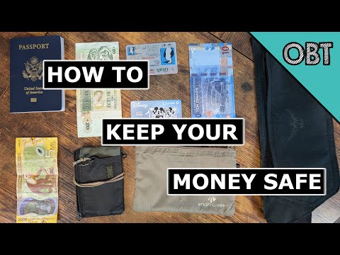 How to Keep Your Money Safe While Traveling