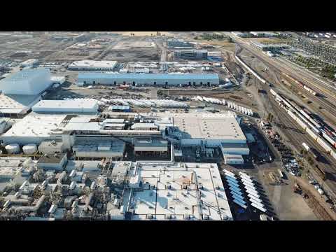 Tesla: Factory Flyover - Fremont - 6/29/2018 4k