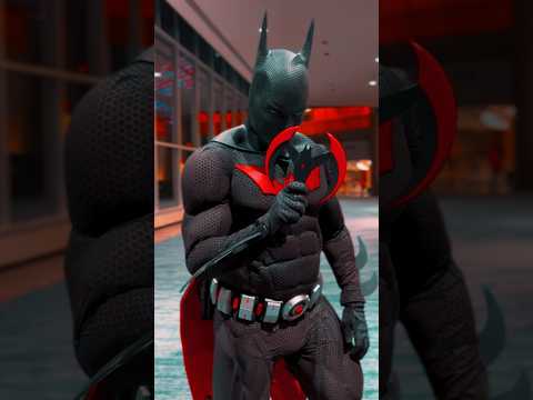 Batman Beyond suit showcase #batman #terrymcginnis #arkhamcity #batmancosplay #batmanbeyond #arkham