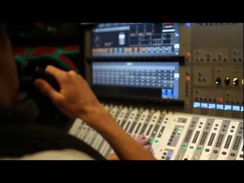 Vallerrevyen 2012 - Tatt Med Buksene Nede