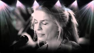 Maggie Bjorklund &amp; Mark LaneGan - Coming Home