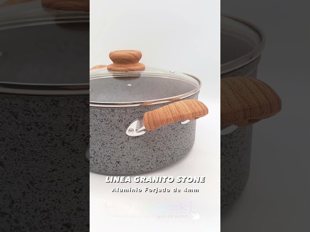 Vídeo relacionado con Royalty Line - Cazuela con revestimiento de mármol (20 cm, tapa de cristal, aluminio fundido a presión, revestimiento de mármol), color negro