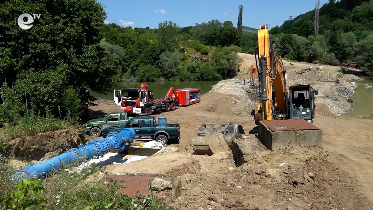 В Кърджали подменят главния водопровод, минаващ през коритото на река Арда