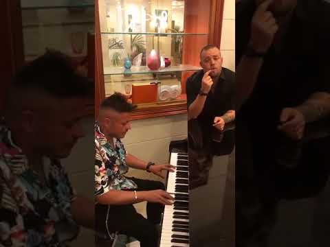 Anthony ft. Fabrizio ferri - Nisciun maje live 2018