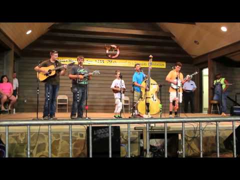 Carson Peters band sings in Kids Contest Galax 2014