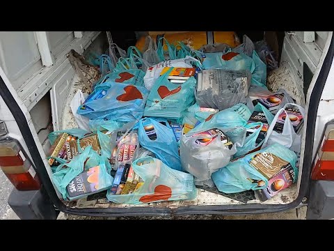 Over 500 VHS tapes have arrived for the collection!