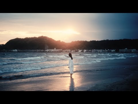 ue on beach feat. 寺尾紗穂 / WAZGOGG × Koshun Nakao 【Official Music Video】 のサムネイル