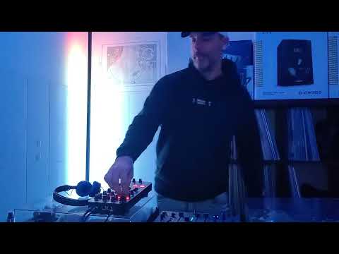 Zima Blue - Little Robot Dance 030 - Deep House Mix  - November 2022