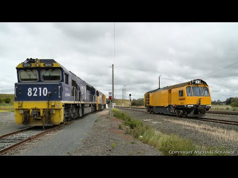 LORAM MMY032 Grinder Locomotive Light Engine - PoathTV Australian Trains & Railways