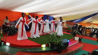 Jekalyn Carr ft Pastor Steve Hare~On the cross(Spiritual dancing)
