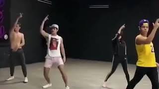 &quot;Anatomía&quot; - Canción que nunca se filtró | Like La Leyenda