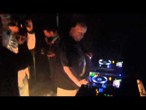 Talla 2XLC B2B DJ Taucher playing @ Luminosity Beach Festival 2012