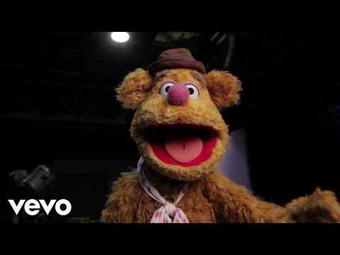 OK Go, The Muppets - VEVO News: On The Set With OK Go & The Muppets