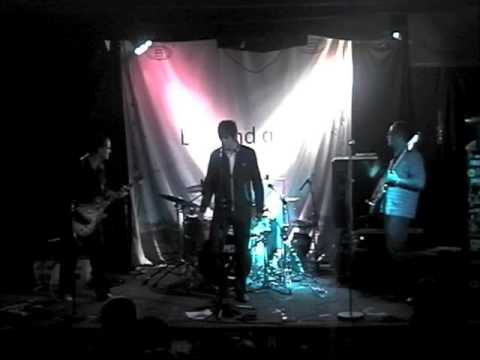 Skinny - Mr Bragg (live at Bull and Gate, Kentish Town Feb 09)