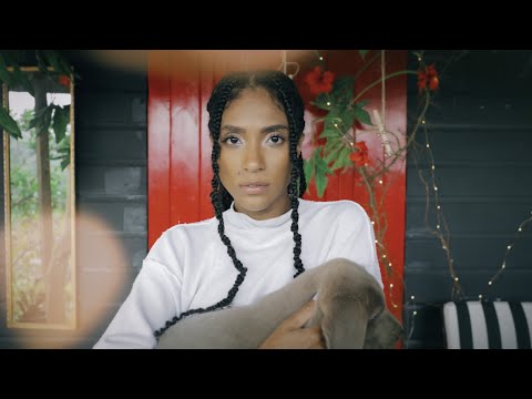 Naomi Cowan - Miss You Most (At Christmas) [Visualizer]