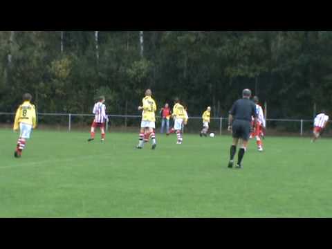Emmen C1 - Actief C1  1-0 Fragment begin 2de helft
