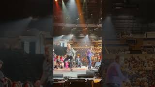 Dance break - Gaither Homecoming style! 🕺🎶🎻