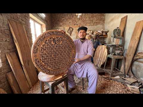 Only a Master Can Cut This Pattern by Hand | Woodworking Art Process