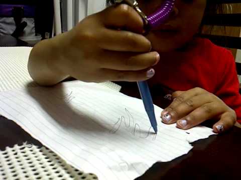 Amariah writing her name