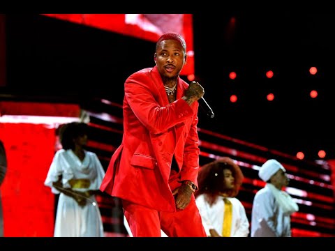 @user-v1i8i Talks Discovering 400 Records' Day Sulan & D3SZN + 400 Sneakers Collection In The Works