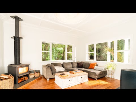 Wellington Property For Sale | 121A Hataitai Road | Home Tour