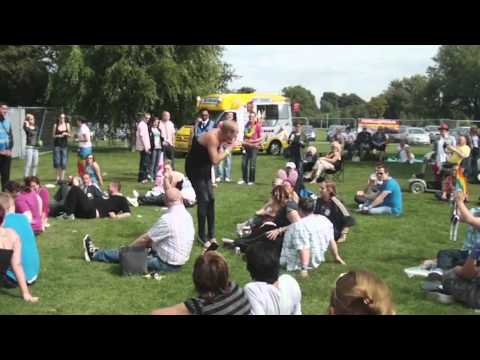 Reading Pride 2010 - Drag With No Name - Sex on Fire