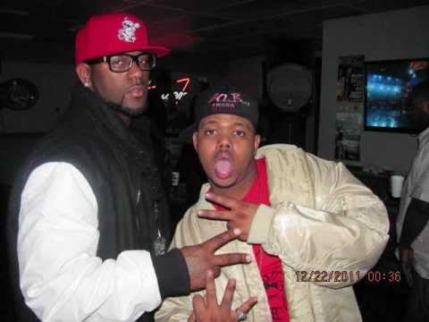 FLAT OUT - D.L. FEAT. BiZ