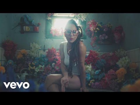 Miss Bolivia - El Paso (Videoclip Oficial)