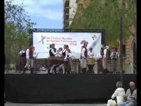 Latvian folk dance group "Kalve" (TDA Kalve) - Govju kazaks