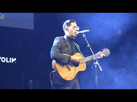 Shlomo Lipman - Aneini LIVE at Binyanei Ha’Umah   שלמה ליפמן- ענני בבניני האומה