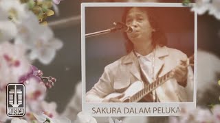 Download lagu Chrisye - Sakura Dalam Pelukan mp3