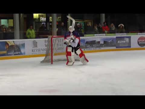 EV Lindau vs  Wölfe Jugend 12 11 2017 Penalty1