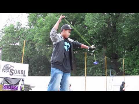 Žonglpárty 2011 - Honza Bui