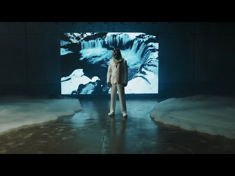 Nafe Smallz  - Dimensions Of Waterfalls (Performance Visualiser)