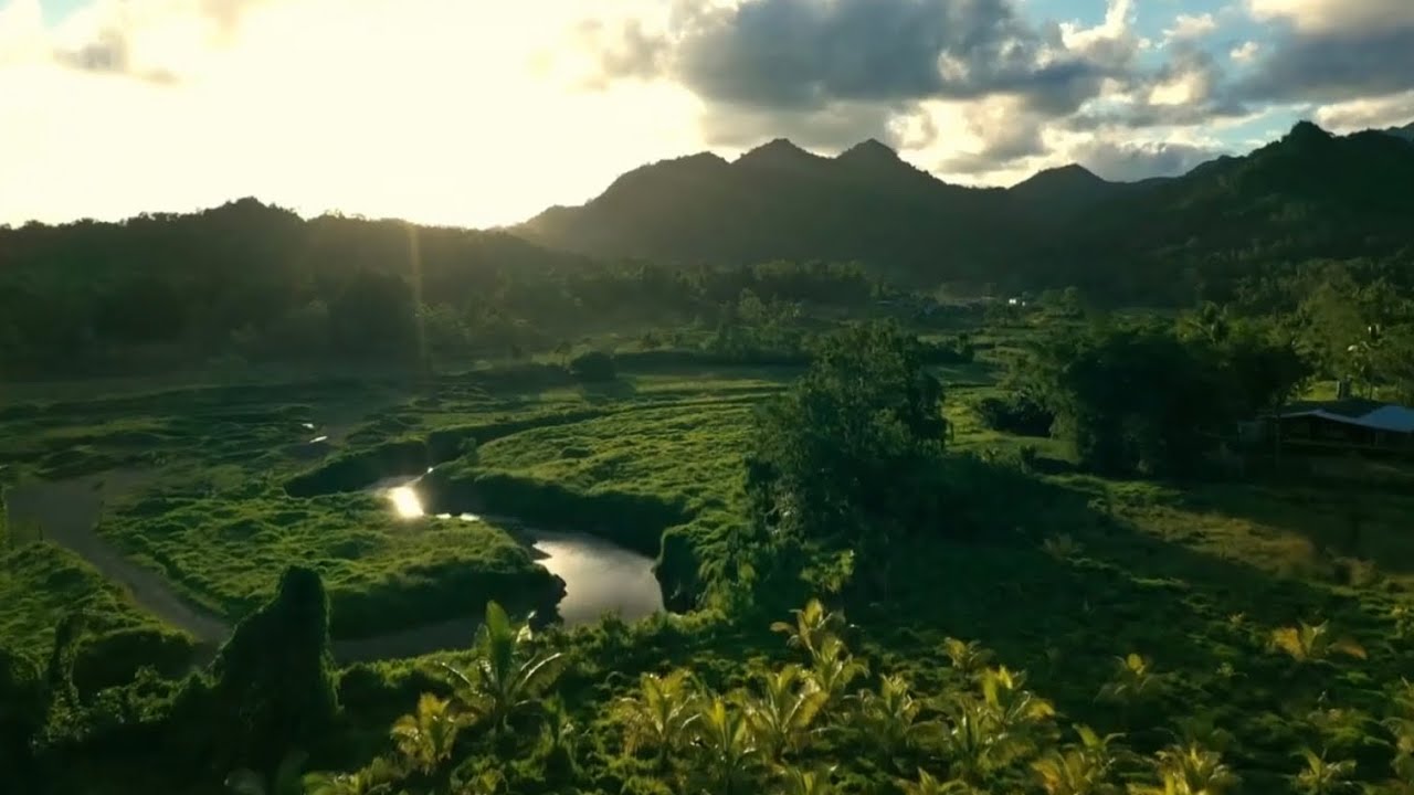 Martin Clunes: Islands of the Pacific, part 2, South-West Pacific