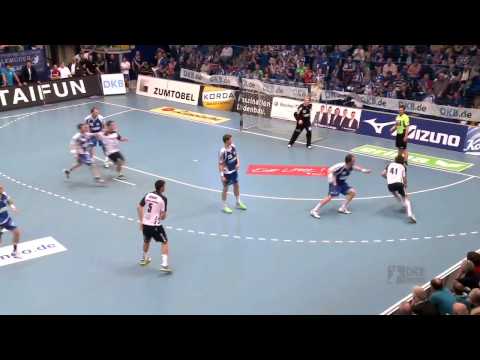 TV-Trailer: Klare Rollenverteilung bei Flensburgs Gastspiel in Lemgo - live auf SPORT1