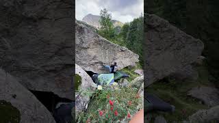 Video thumbnail of Mandarina, 6b. Cavallers