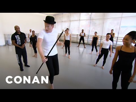 Kung paano mangayayat ginagawa sa anyo ng isang ellipsoid Alla Pugacheva manipis na litrato 2015