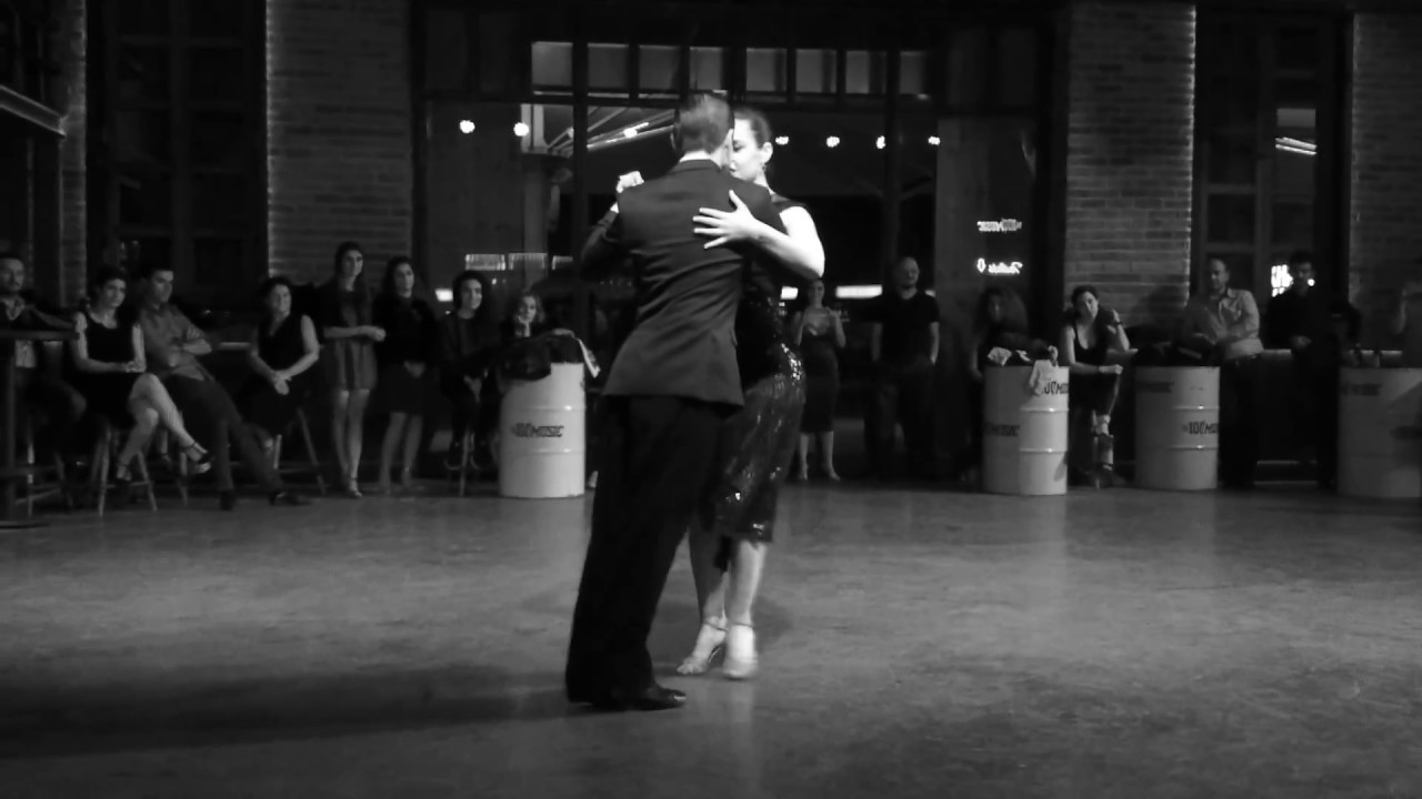 Alejandro Ferreyra & Fernanda Grosso. Idilio Trunco/Alberto Castillo. Milonga Del Mar(31.10.2017)