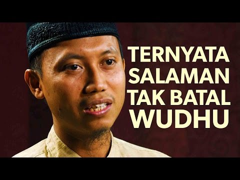 Cambuk Hati: Ternyata Salaman Tak Membatalkan Wudhu! - Ustadz Ammi Nur Baits